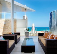 Wings Q Stay - Accommodation Mermaid Beach