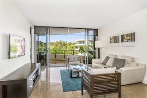 COTTON BEACH APARTMENT 33 WITH POOL VIEWS - Accommodation Mermaid Beach 0