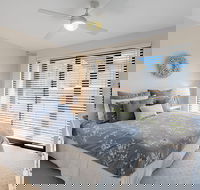 Wanda Beach Unit 2 / 197 Soldiers Point Road - Accommodation Mermaid Beach
