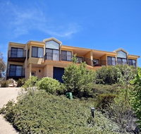 Dromaius 5 - Great Views of The Snowy Mountains - Accommodation Mermaid Beach