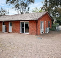 Sponars Onshore Apartment 1 - FREE unlimited WIFI - Accommodation Mermaid Beach