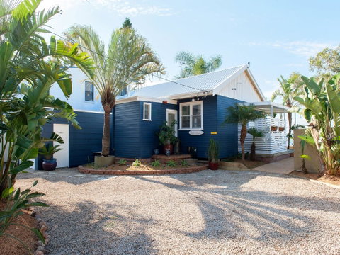 Sandy Point Road 6 Mermaids Rest - Accommodation Mermaid Beach 1