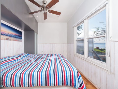 Sandy Point Road 6 Mermaids Rest - Accommodation Mermaid Beach 6