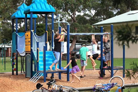 Holiday Haven Swan Lake - Accommodation Mermaid Beach 4