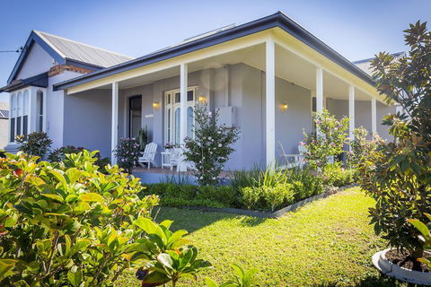 Camellia Cottage - Accommodation Mermaid Beach 1