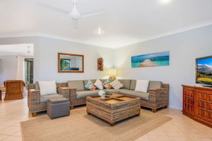 Lennox Head NSW Accommodation Mermaid Beach