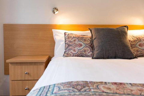 Fox On The Run - Motel Kilmore - Accommodation Mermaid Beach 7