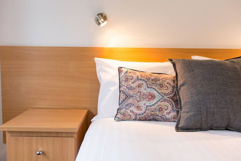 Fox On The Run - Motel Kilmore - Accommodation Mermaid Beach 2