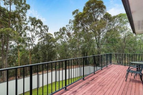 Central Gold Coast Large, Modern, Elevated Home - Accommodation Mermaid Beach 7