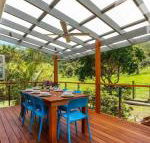 Palms House - Accommodation Mermaid Beach