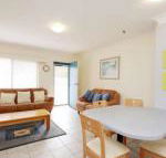 Villa Manyana Unit 25 - Accommodation Mermaid Beach