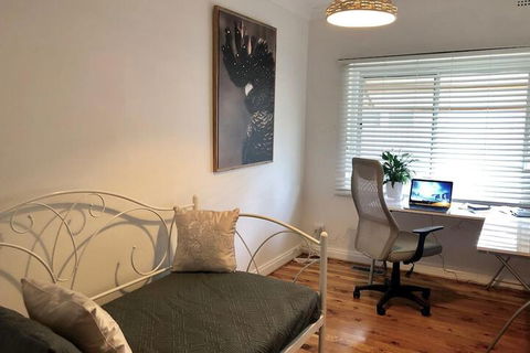 Stay At Meurant - Accommodation Mermaid Beach 5