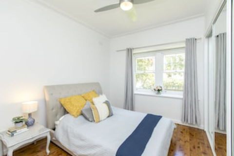 Stay At Meurant - Accommodation Mermaid Beach 0