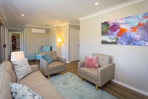 Amani - Accommodation Mermaid Beach 4