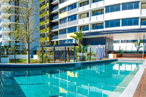 Hamilton 1107 - Accommodation Mermaid Beach 2