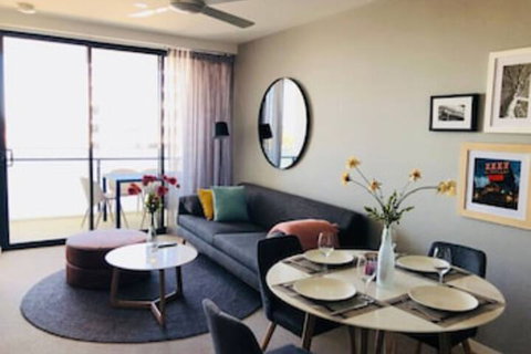 Hamilton 1107 - Accommodation Mermaid Beach 0