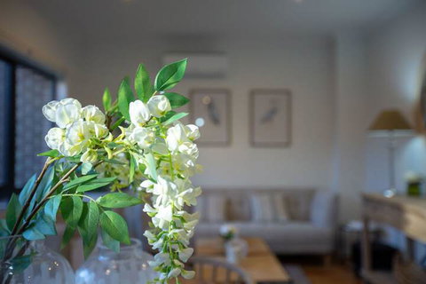 AUJOY 4 Bed Townhouse Burwood 2 - Accommodation Mermaid Beach 7