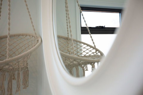 AUJOY 4 Bed Townhouse Burwood 2 - Accommodation Mermaid Beach 3