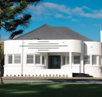 Deco Beach Luxury Apartments - Accommodation Mermaid Beach