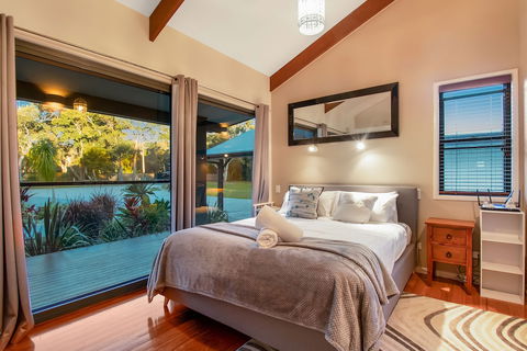 A PERFECT STAY - Lennox Unique Coastal Retreat - Accommodation Mermaid Beach 3