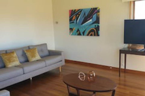 Port Life Beach House - Accommodation Mermaid Beach 0