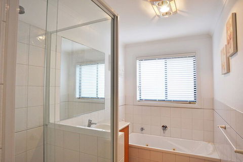 Bliss Close TO Town - Accommodation Mermaid Beach 3