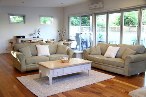 LA MER Centrally Located Free Wifi - Accommodation Mermaid Beach 5