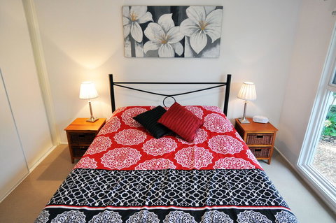 Waves On Florida Surf Side - Accommodation Mermaid Beach 3