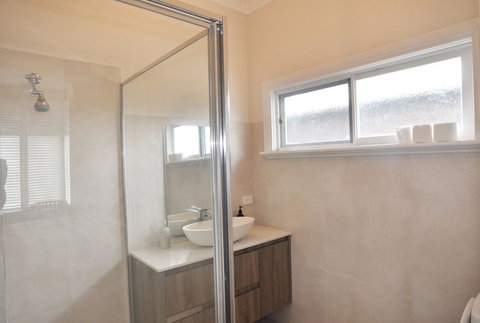 Paperbark Homestead PET Friendly - Accommodation Mermaid Beach 2