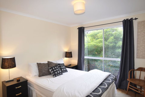 Bangalla Inlet Side - Accommodation Mermaid Beach 5