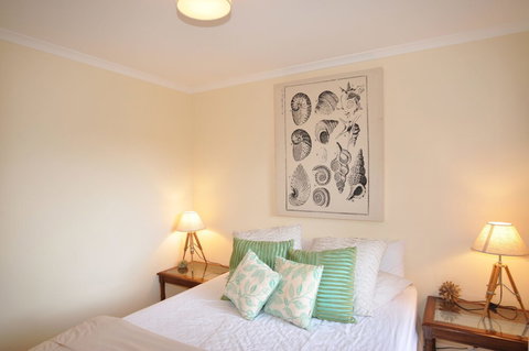 Bangalla Inlet Side - Accommodation Mermaid Beach 3