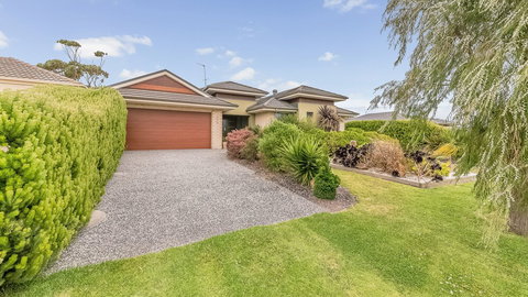 Oceans 11 Surfside Wifi & Foxtel PET Friendly - Accommodation Mermaid Beach 0