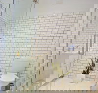 SEA Whispers Inlet Side - Accommodation Mermaid Beach