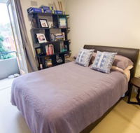 Cozy Apartment in Waverton - Accommodation Mermaid Beach