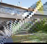 THE Esplanade 4 Free Wifi  Foxtel - Accommodation Mermaid Beach