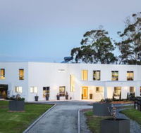 Paradise Point Tamar Valley Residence with Pool - Accommodation Mermaid Beach
