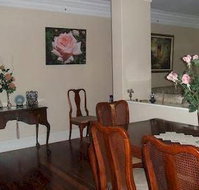 83 on Swan B  B - Accommodation Mermaid Beach