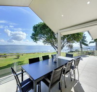 Stunning Waters Penthouse Sandy Point Road 46 - Accommodation Mermaid Beach