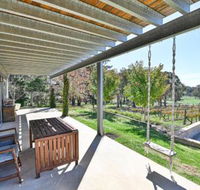 Mortimers Wines The Vines Studio - Accommodation Mermaid Beach