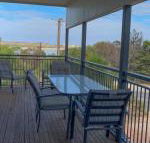 Longbeach House - Accommodation Mermaid Beach
