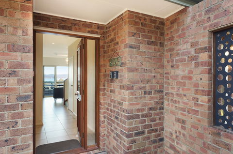 Whale Cove Circuit - Accommodation Mermaid Beach 3