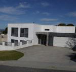 Spectacular Holiday Living - Accommodation Mermaid Beach
