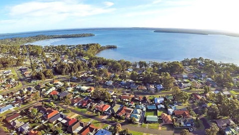 Paradise Bungalow Waterfront - Accommodation Mermaid Beach 0