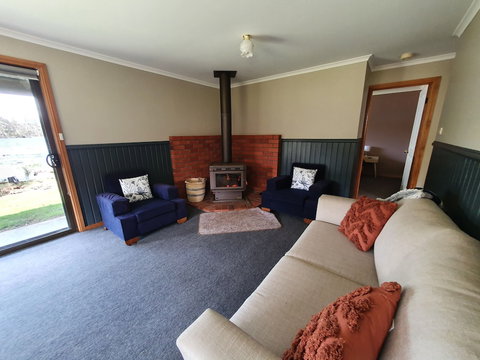 Lake Yalleena Nature Retreat - Accommodation Mermaid Beach 5