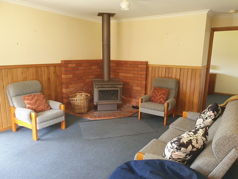 Lake Yalleena Nature Retreat - Accommodation Mermaid Beach 3