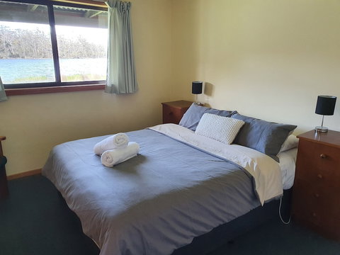 Lake Yalleena Nature Retreat - Accommodation Mermaid Beach 4