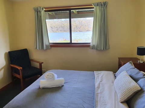 Lake Yalleena Nature Retreat - Accommodation Mermaid Beach 2