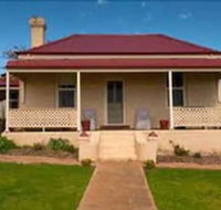Charlie Bates Cottage - Accommodation Mermaid Beach