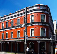 Royal Exhibition Hotel - Accommodation Mermaid Beach
