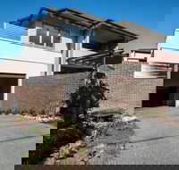 The Waverley International Hotel - Accommodation Mermaid Beach